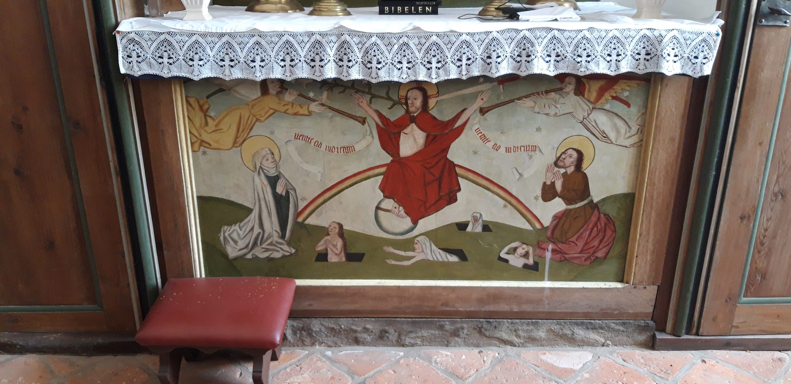 Altar unten